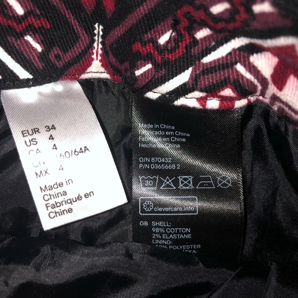 Size 4 - Picture 5 of 5